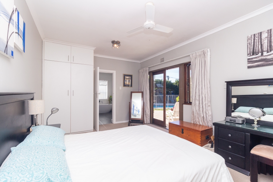 3 Bedroom Property for Sale in Pinelands Western Cape